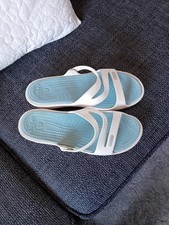 Crocs Size 5 Ladies Sandals