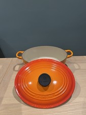 Le Creuset Cast Iron Oval Casserole 27 Volcanic Orange Ombré-Excellent Condition