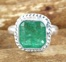 Green Emerald 10.30 Ct Octagon