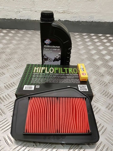 Honda cbr125 silkolene - 04-15,