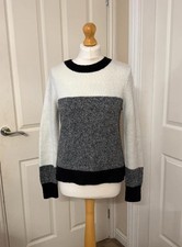 Oasis Black White Colour Block