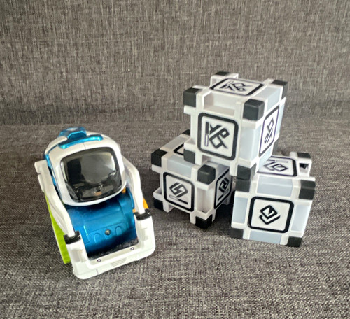 Anki cozmo robot toy - anki,