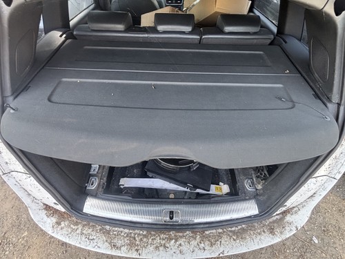 Geniune audi parcel - geniune,