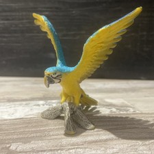 SCHLEICH 2012 RETIRED BLUE AND YELLOW MACAW PARROT FIGURE 14690 
