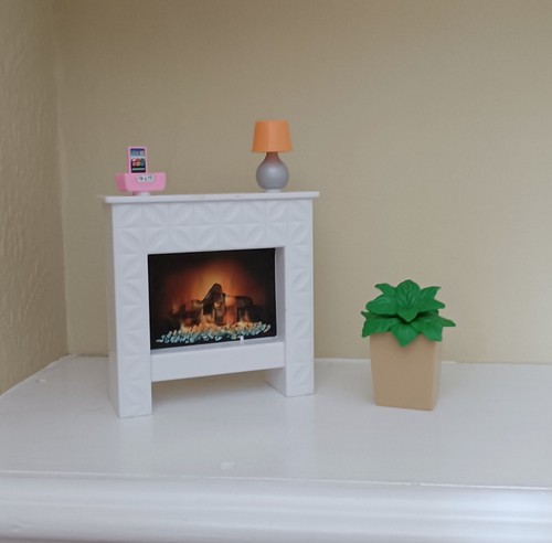 Barbie sindy house fireplace - house,