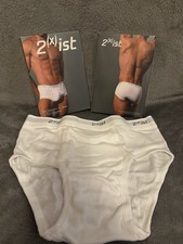 2(X)IST Kangaroo Fly Brief