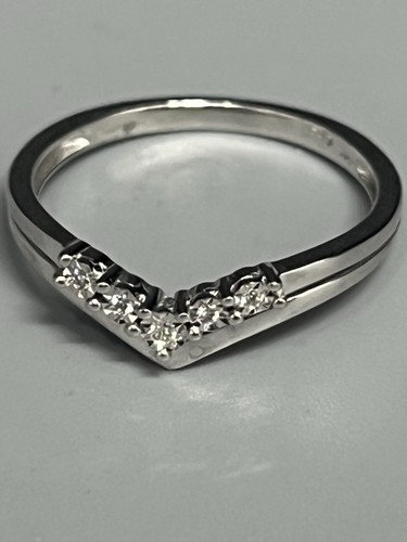 9ct white gold - 9ct,