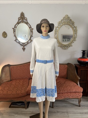 Ladies vintage embroidered - ladies,