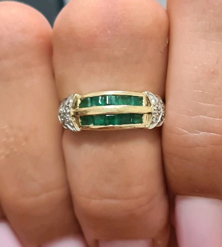 9ct gold yellow real - real, emeralds