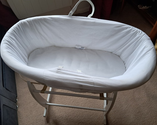 White oval moses - oval,