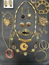 GOLD TONE JEWELRY Bundle