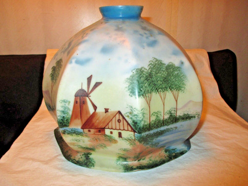 Wow unusual sided lamp - wow~~unusual,
