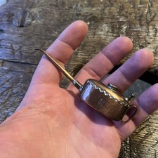 VINTAGE TINY KAYES MECCANO OIL