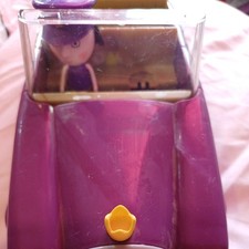 Nanny Plum Royal Limousine Car
