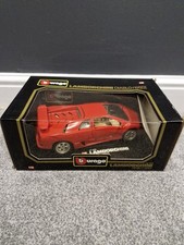 AU236 BURAGO 1/18 1:18