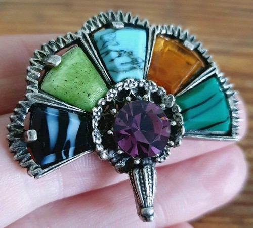 Miracle brooch faux - miracle,