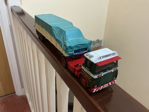 Heavy haulage eddie stobart - eddie,