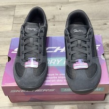 Women’s Memory Foam Skechers In Charcoal size 5 New With Box