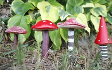 Garden Toadstool Ornament Set