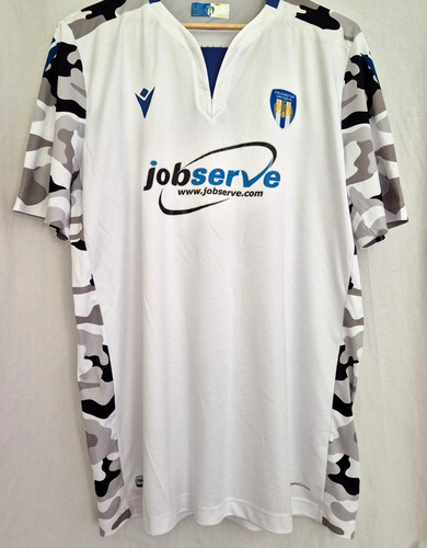 Colchester united football - colchester,