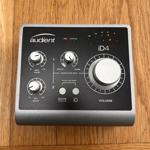 Audient id4 usb - usb, audio