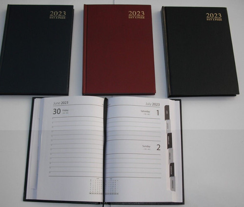 2023 diary day page desk - a5,