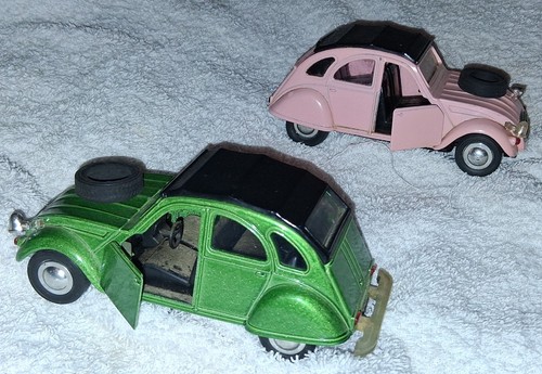Citroen 2cv old - citroen,