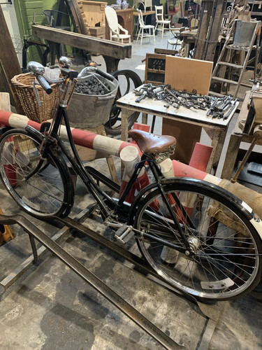 Vintage ladies pashley bicycle - pashley,