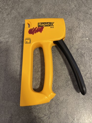 Rapid staple gun r13e - staple,