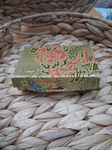 Pretty lipstick holder - , in