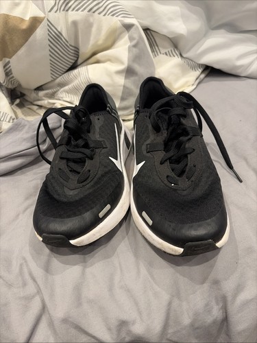 Nike reposto black white - nike,