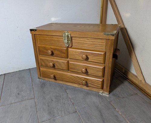Vtg oak veneer jewelry chest - oak,