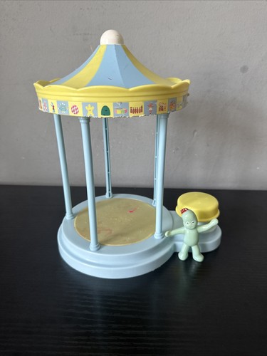 The night garden - garden, n