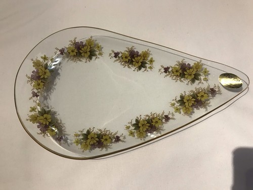 Glass teardrop shaped plate - teardrop,