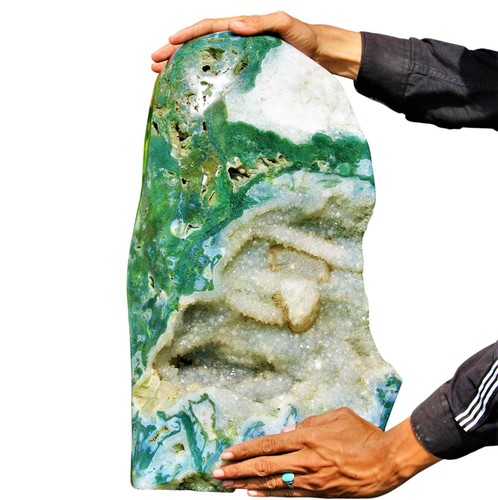 Huge 106lb natural - 106lb, statue