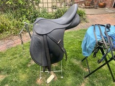 Wintec Black Synthetic Saddle, Size 17 