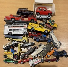 Vintage Joblot x 24 Diecast CORGI. Bedford. Land Rover. VW. Forklift. Escort . 