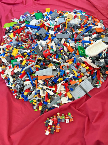 Massive lego joblot - massive,