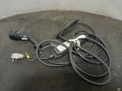 Nissan leaf battery charge - nissan,