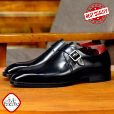 Artisans Black Single Monk