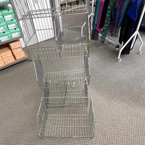 Floor standing metal - standing, wire