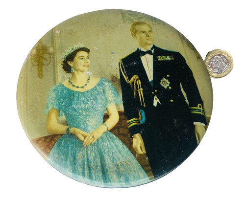 Advertising tin queen - tin,