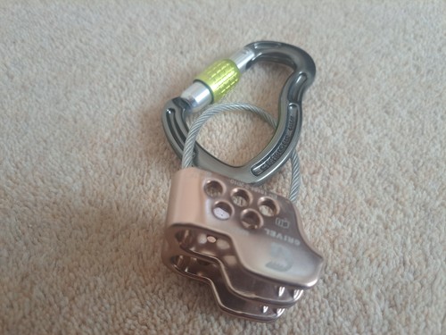 Grivel belay device - belay, dmm