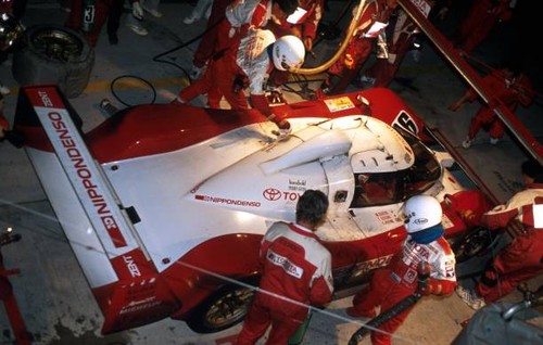 Eddie irvine team tom - eddie,