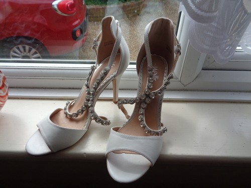 Wallis white stiletto - wallis, 4"