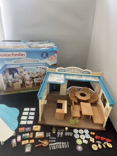 Sylvanian families seaside - families,