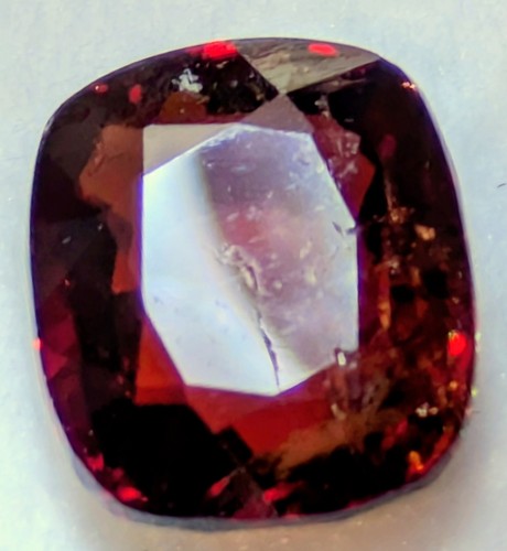 Red burma spinel - red,