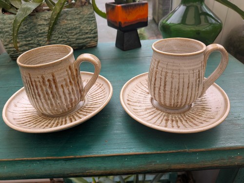 Studio pottery 6cm cups - pottery, x