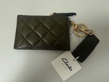 WOMENS CLARKS LEATHER QUILTED