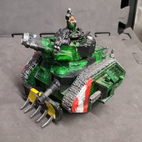 Leman russ demolisher tank - 1,